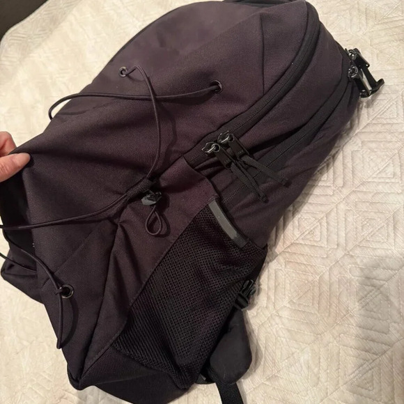 Black 27.5L Backpack, The North Face, One Size - Picture 6 of 9